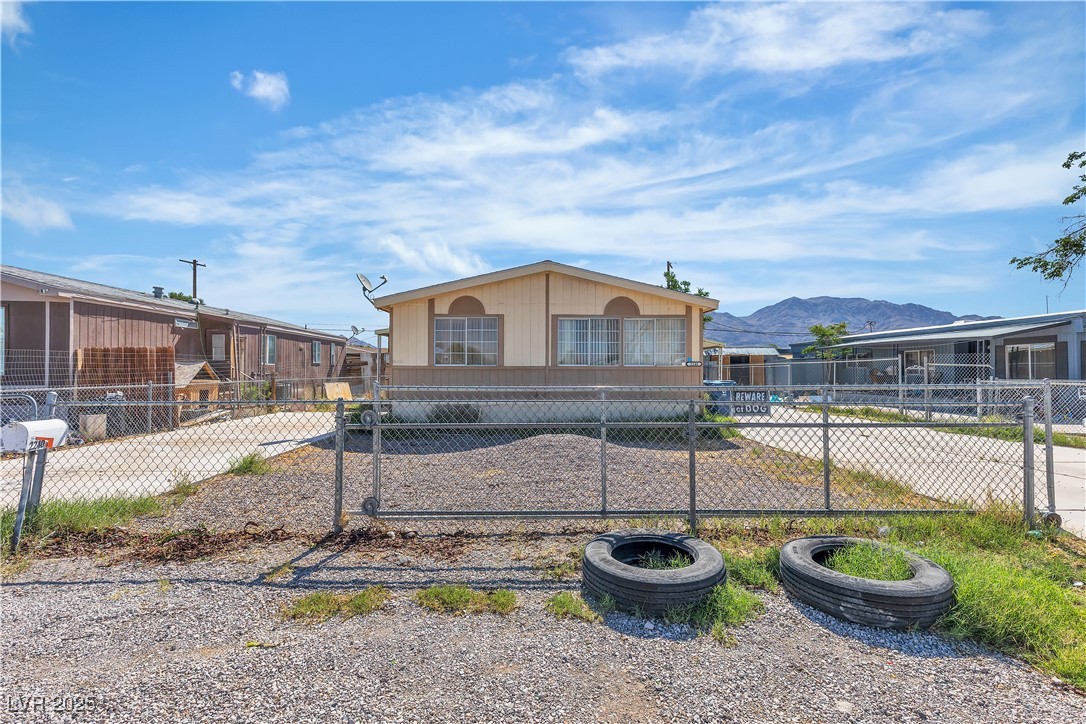 2240 Jo Anne Lane Property Photo 12