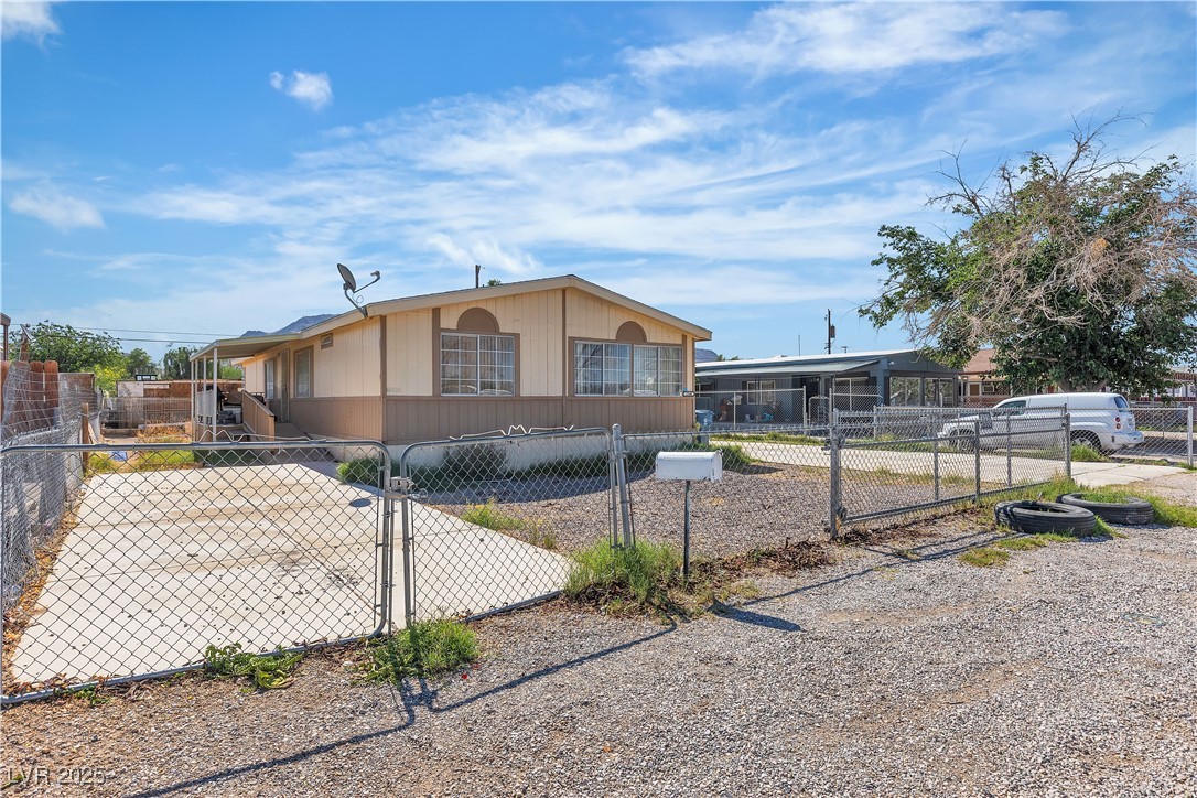2240 Jo Anne Lane Property Photo 13