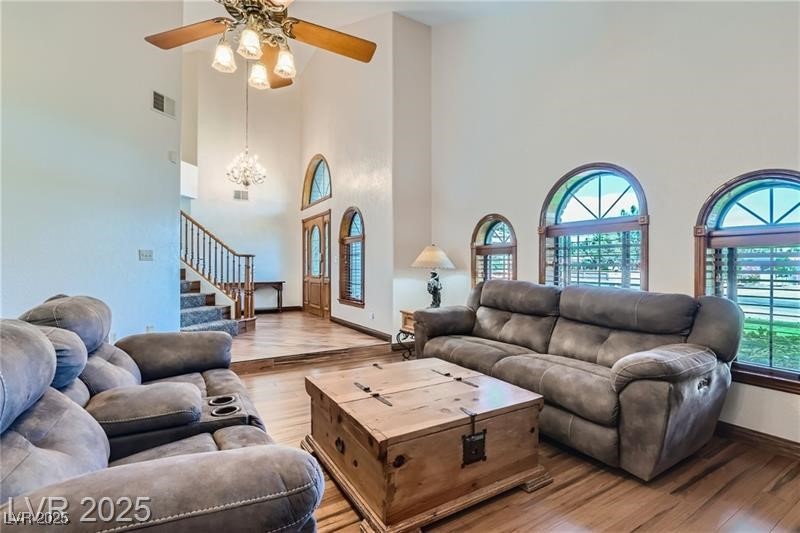 4075 East Oquendo Road Property Photo 12