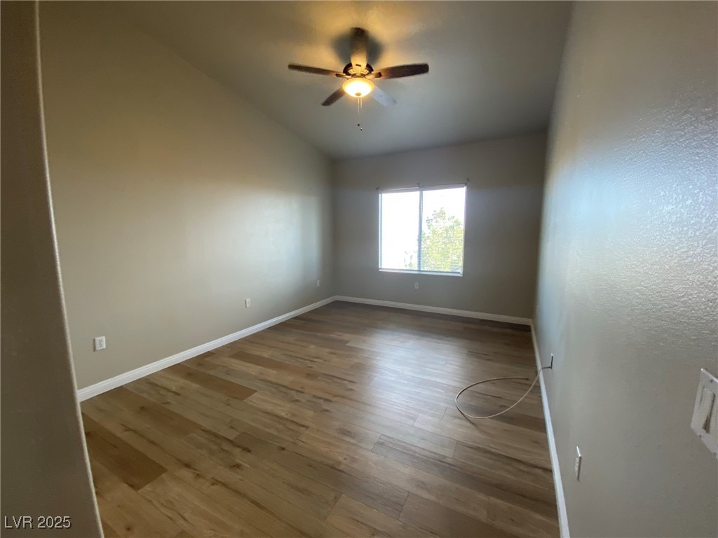 3504 Desert Cliff Street 202 Property Photo 10