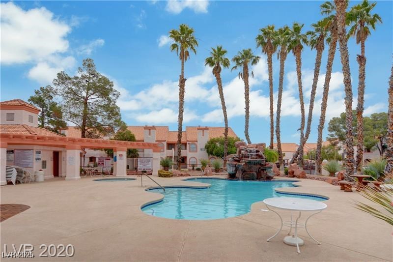 7570 Flamingo Road 209 Property Photo 3