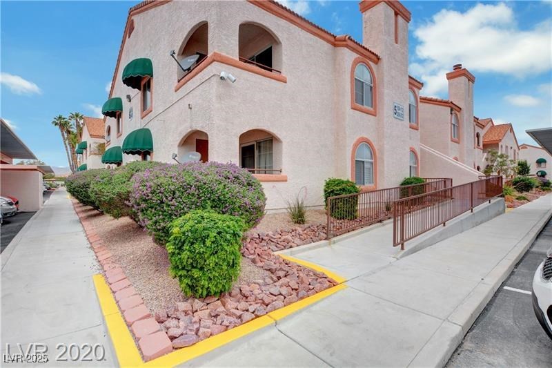 7570 Flamingo Road 209 Property Photo 6