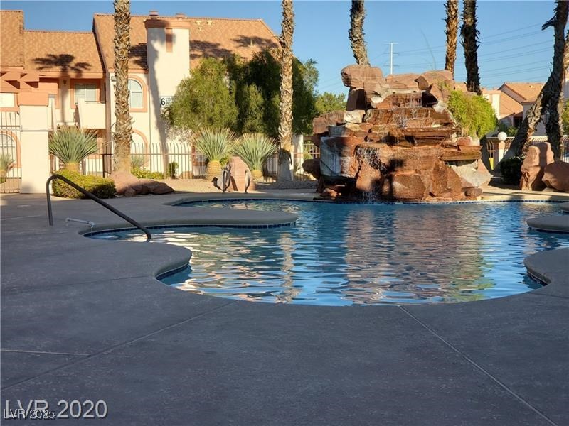 7570 Flamingo Road 209 Property Photo 24