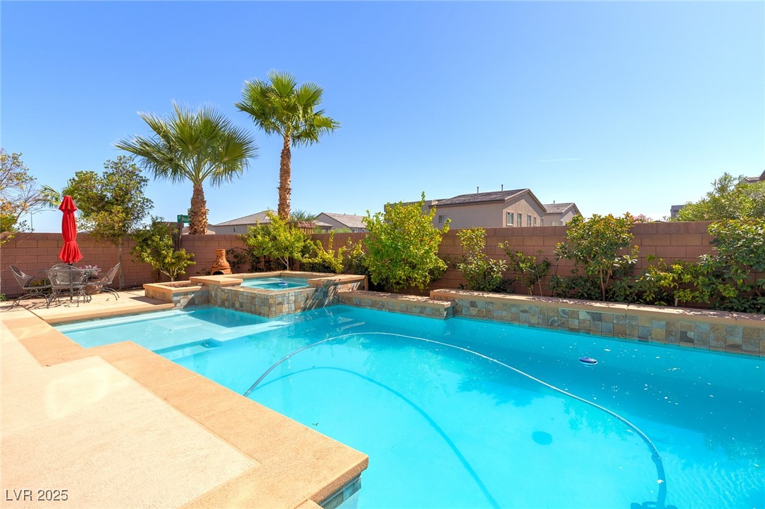 6403 Brandon Hills Court Property Photo 1