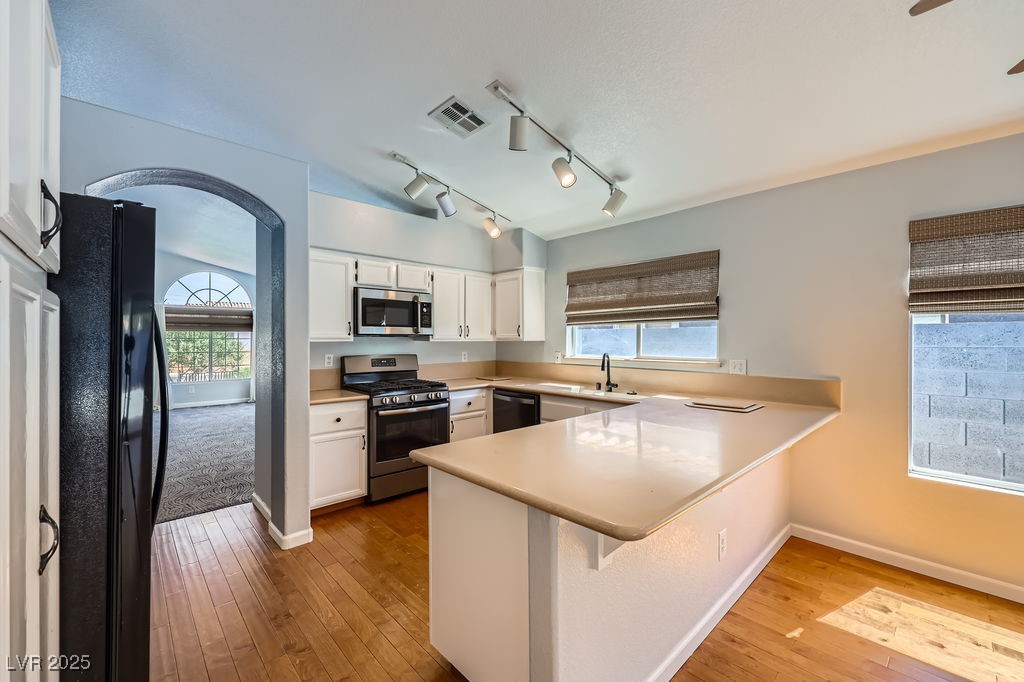 8309 Windrush Avenue Property Photo 11