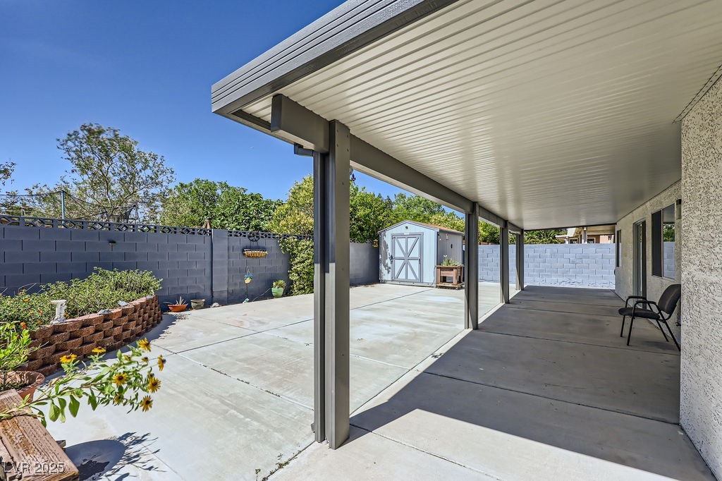 8309 Windrush Avenue Property Photo 26