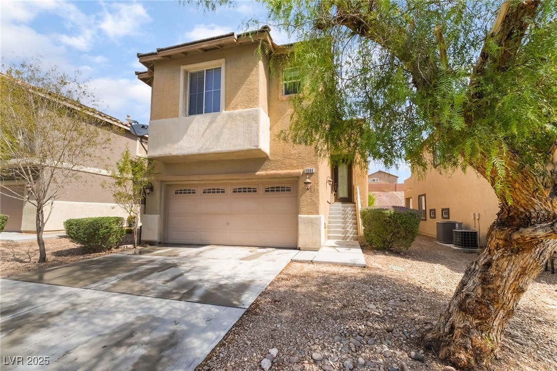 5086 Echo Shire Avenue Property Photo 4