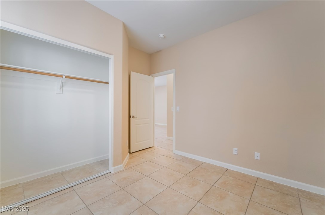 5086 Echo Shire Avenue Property Photo 28