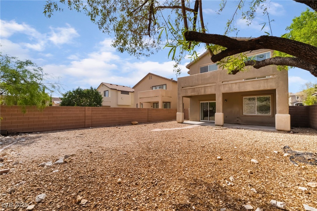 5086 Echo Shire Avenue Property Photo 36