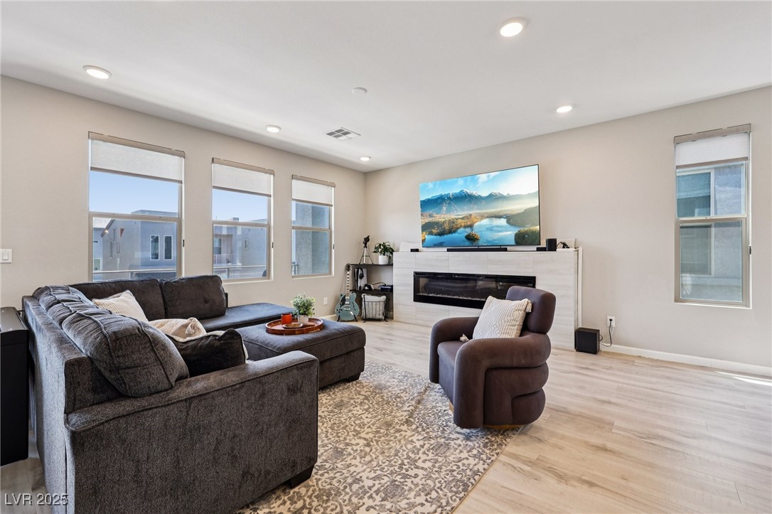 8042 Misty Canyon Avenue Property Photo 8