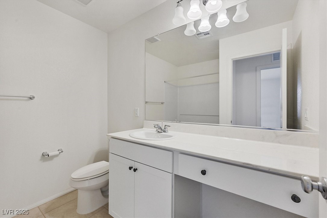 8755 Spanish Ridge Avenue Property Photo 12