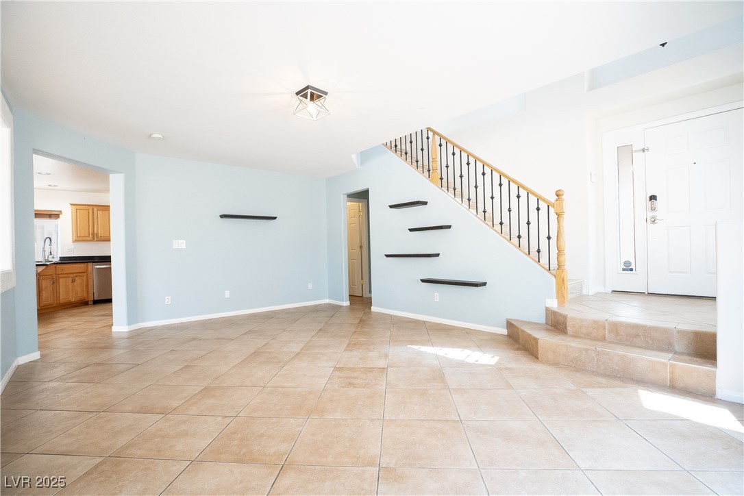 10902 Pentland Downs Street Property Photo 8