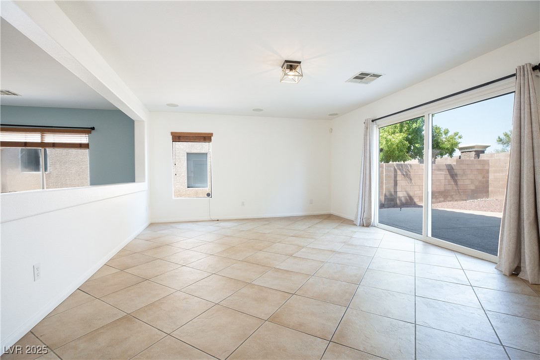 10902 Pentland Downs Street Property Photo 21
