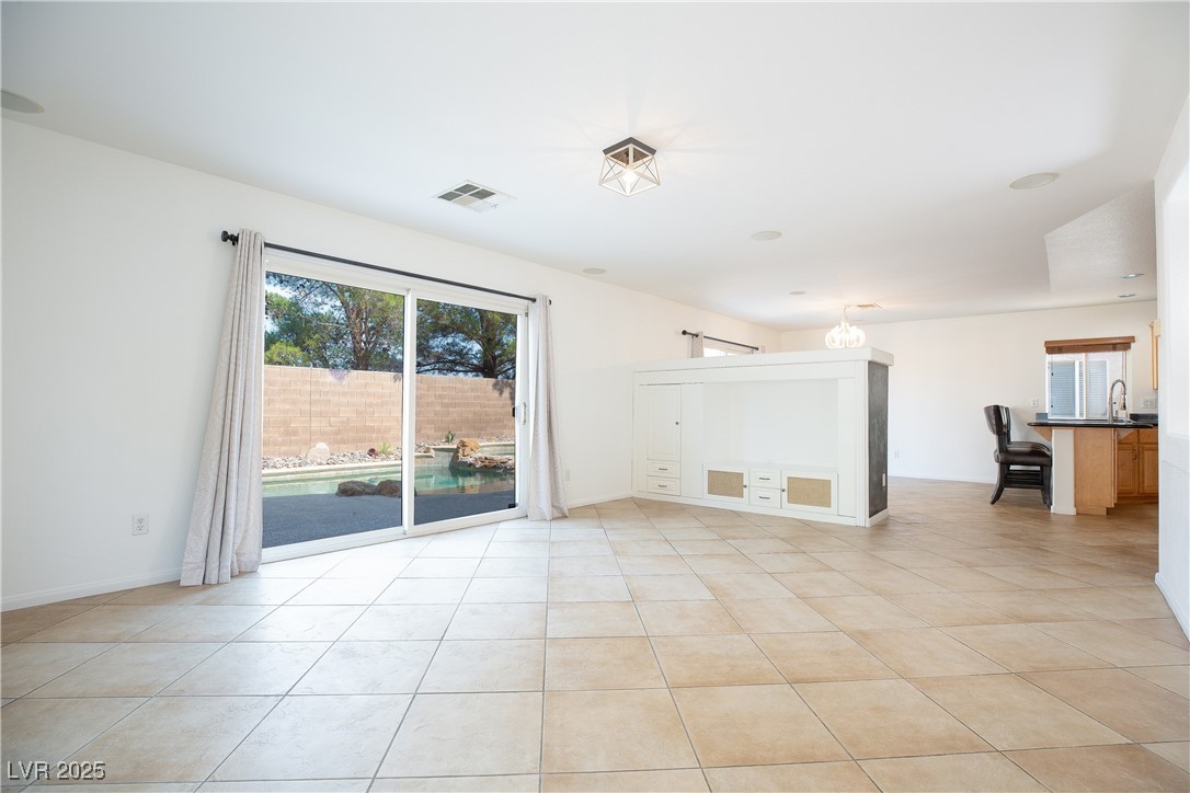 10902 Pentland Downs Street Property Photo 22