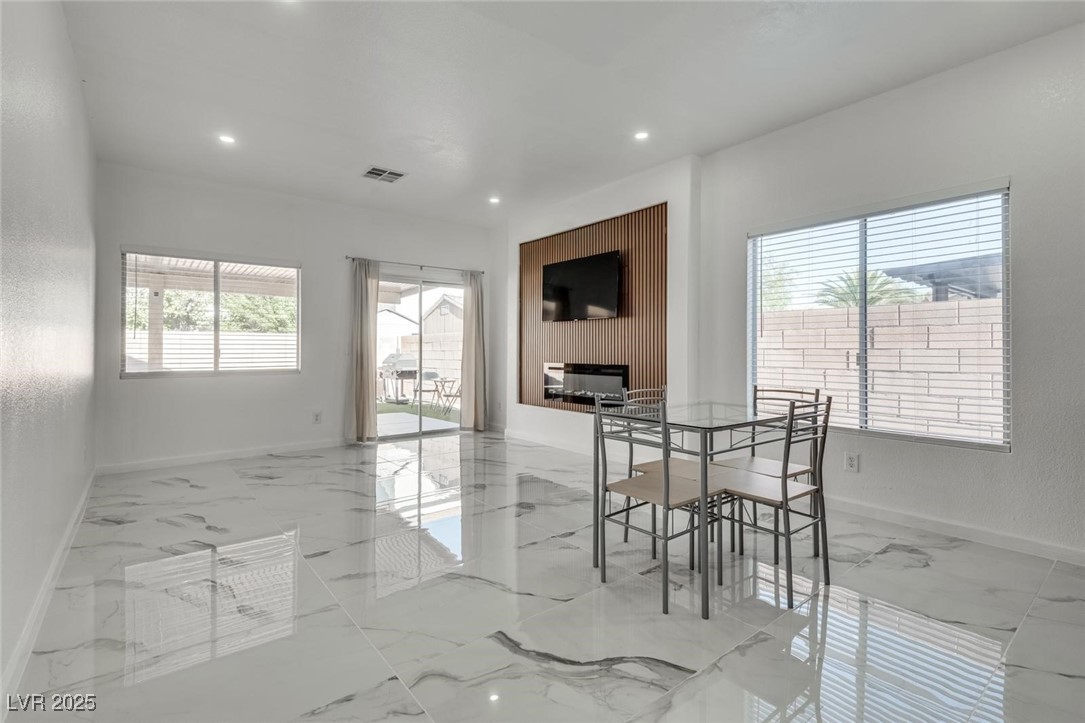 6022 Highland Gardens Drive Property Photo 18