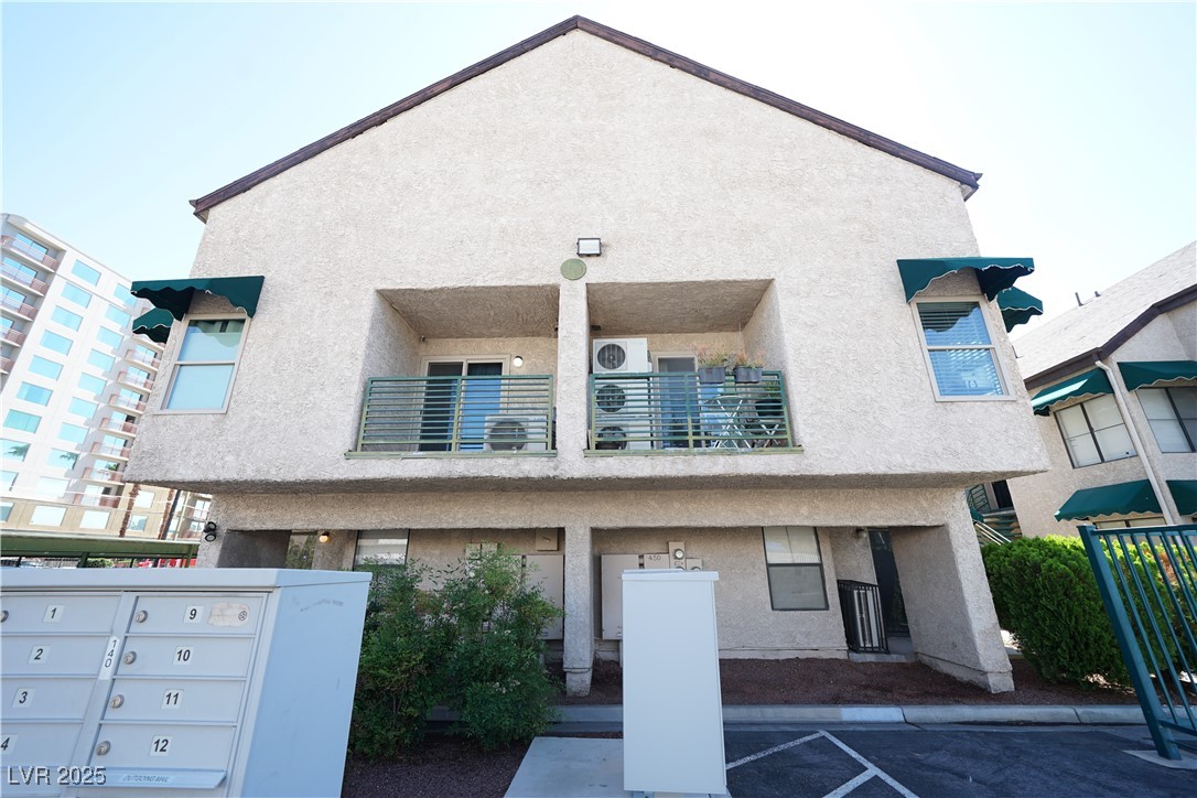450 Elm Drive 105 Property Photo 1
