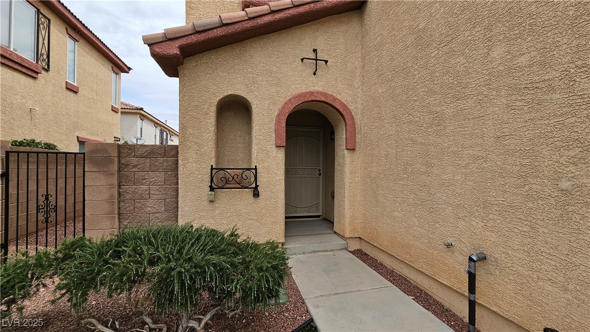 8576 Peaceful Dreams Street Property Photo 3