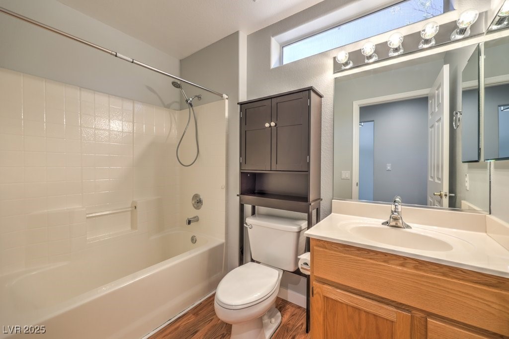 2509 Banora Point Drive Property Photo 23