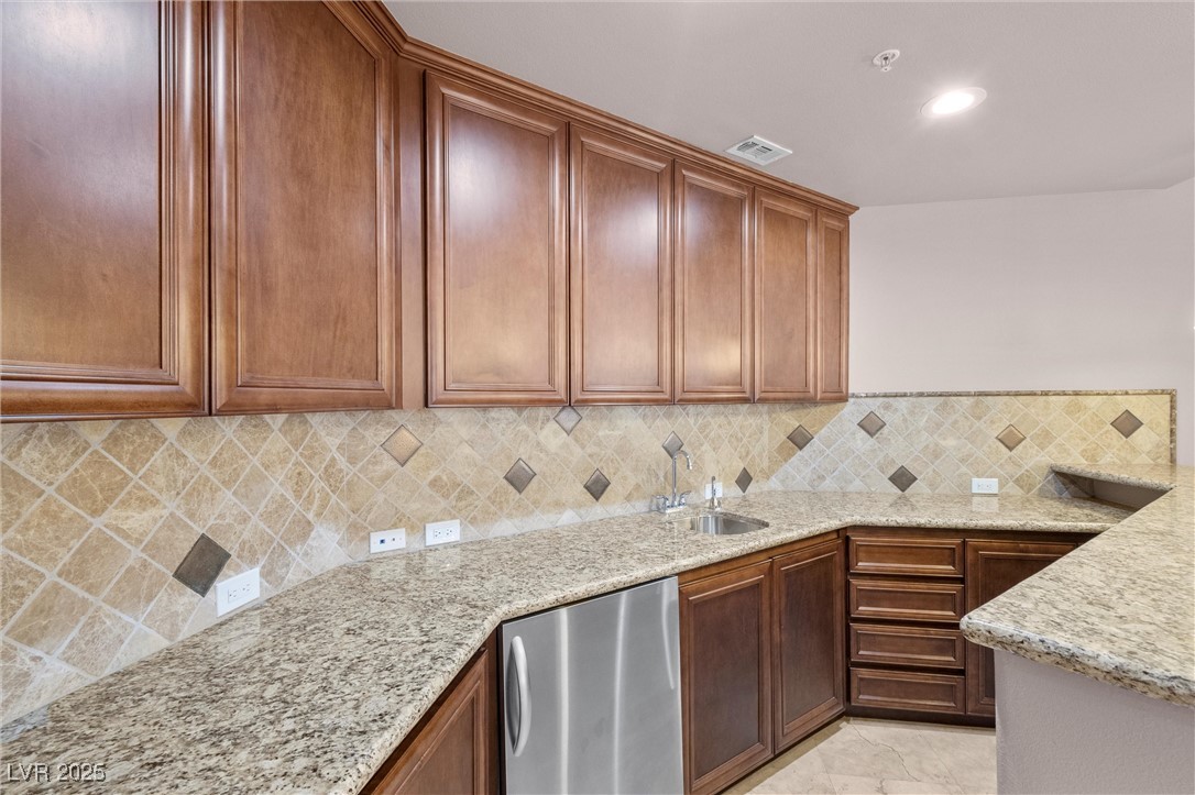30 Via Mantova 102 Property Photo 15
