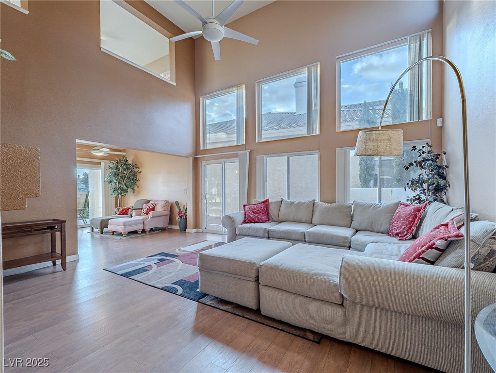 2521 Seascape Drive Property Photo 8