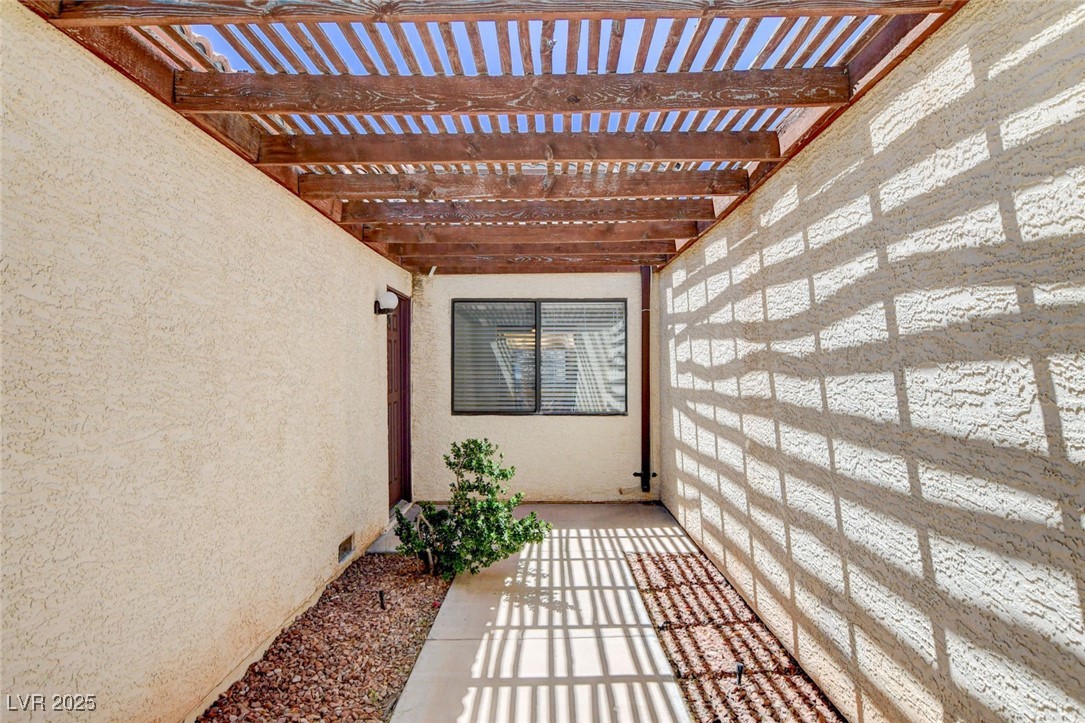 8233 Willeta Avenue Property Photo 3