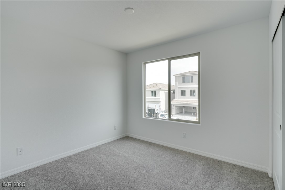 10339 Dallington Street Property Photo 16
