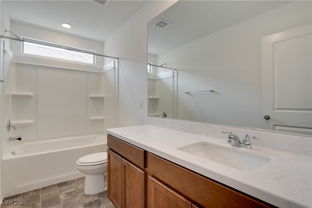 10339 Dallington Street Property Photo 18