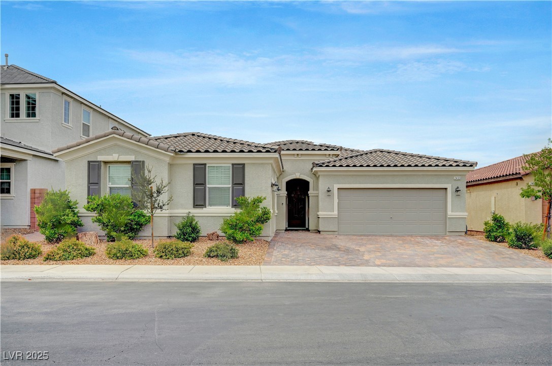 2433 Amatrice Street Property Photo 1