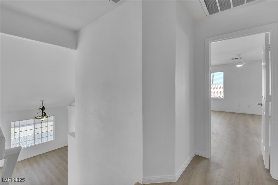 3544 Mountain Valley Drive Property Photo 20