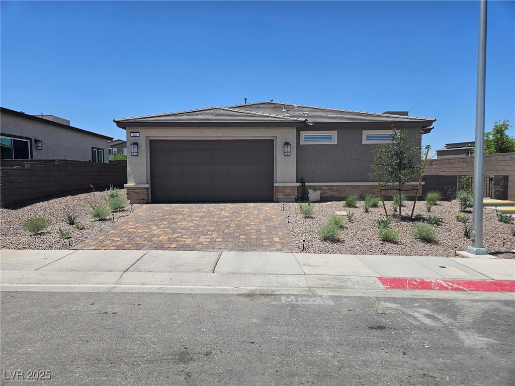 289 Aravalli Crest Street Property Photo 1