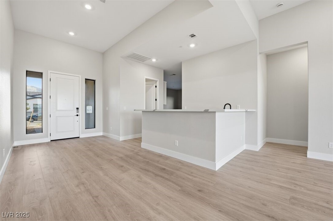 454 Carter House Way Property Photo 13