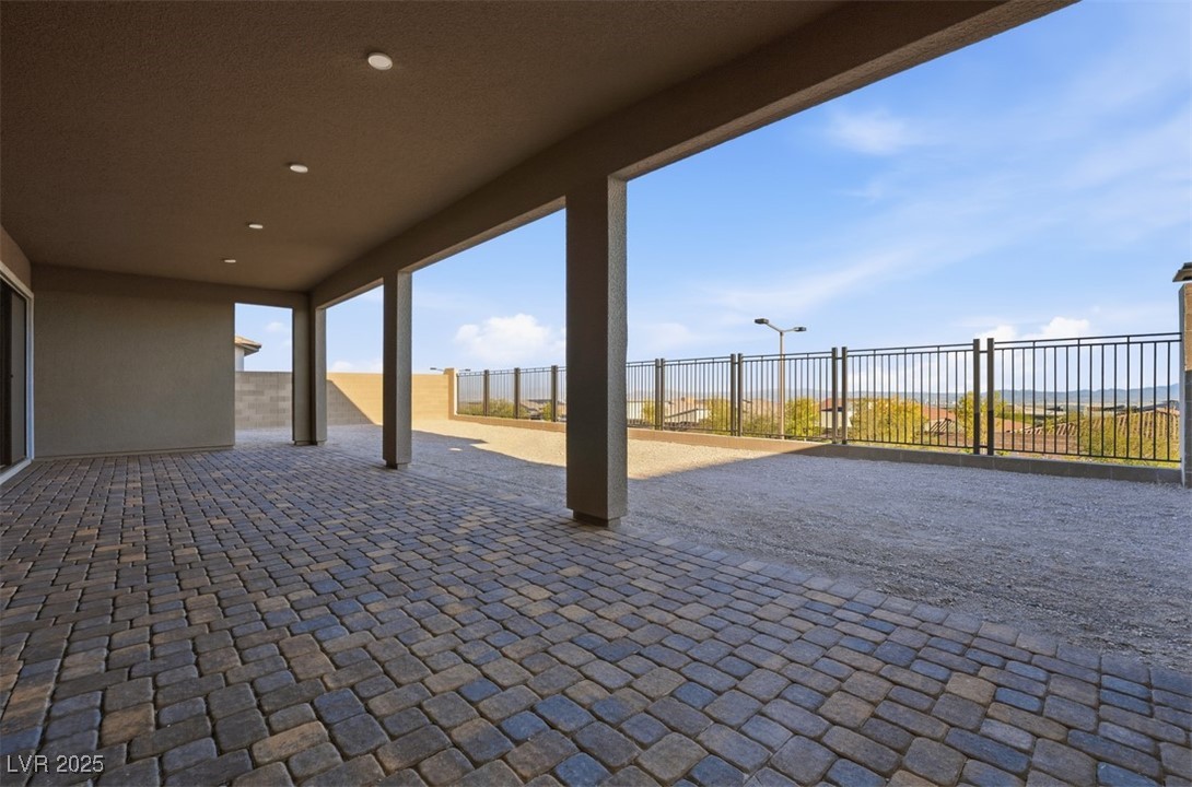 454 Carter House Way Property Photo 32