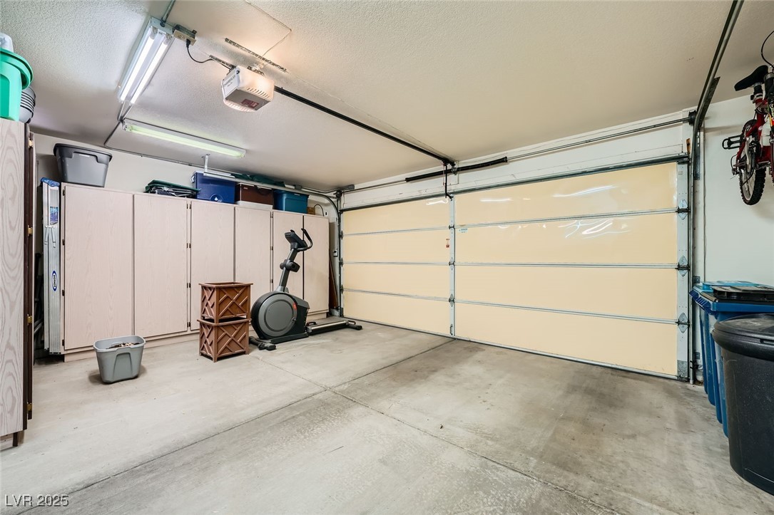 9024 Starmount Drive Property Photo 32