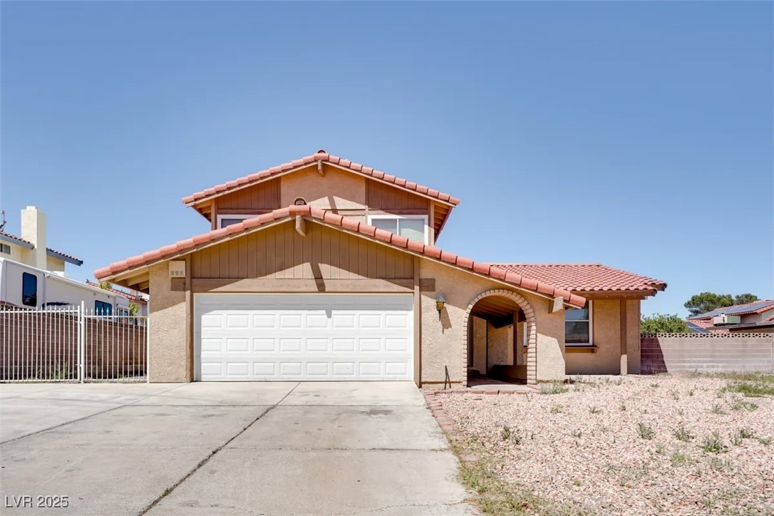 864 East Eldorado Lane Property Photo