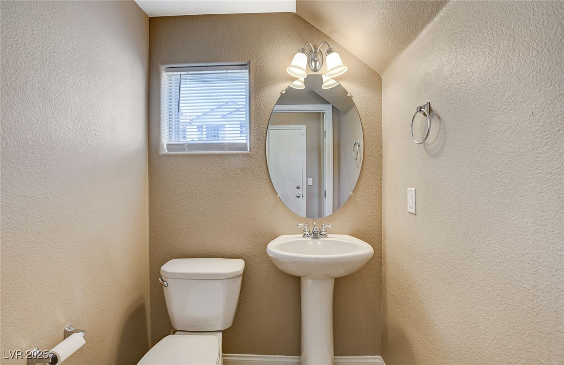 7963 Cape Brett Street Property Photo 8