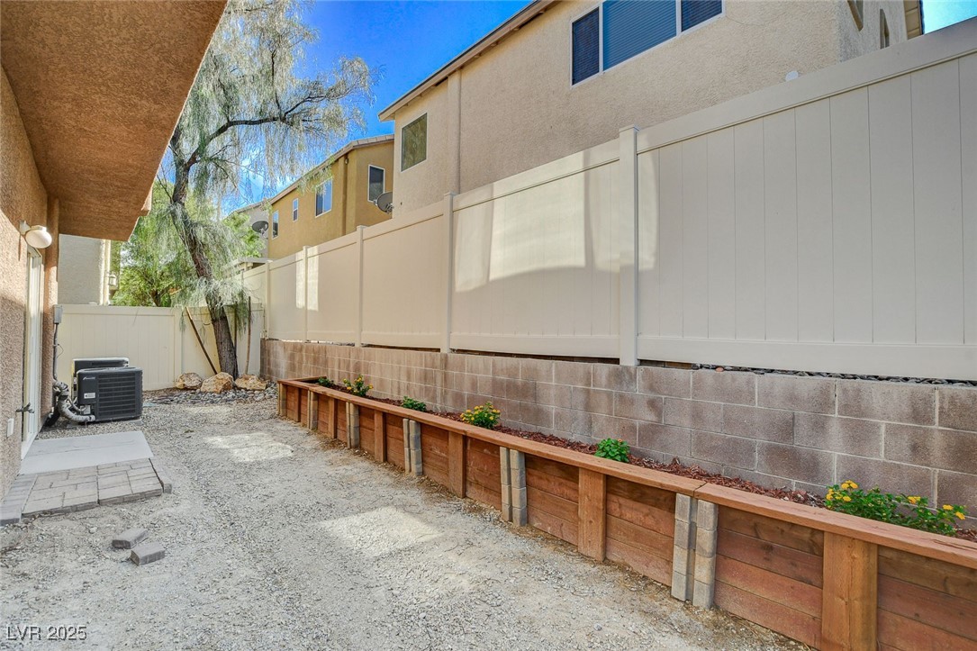 7963 Cape Brett Street Property Photo 52