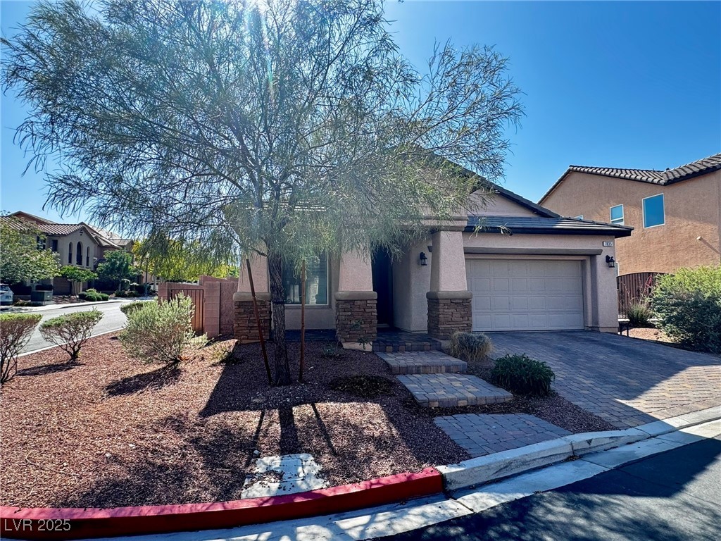 7035 Thistle Ridge Street Property Photo 1