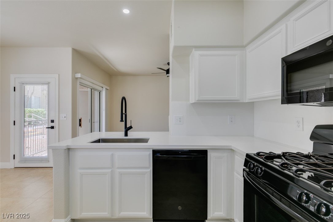 9050 West Warm Springs Road 1117 Property Photo 1