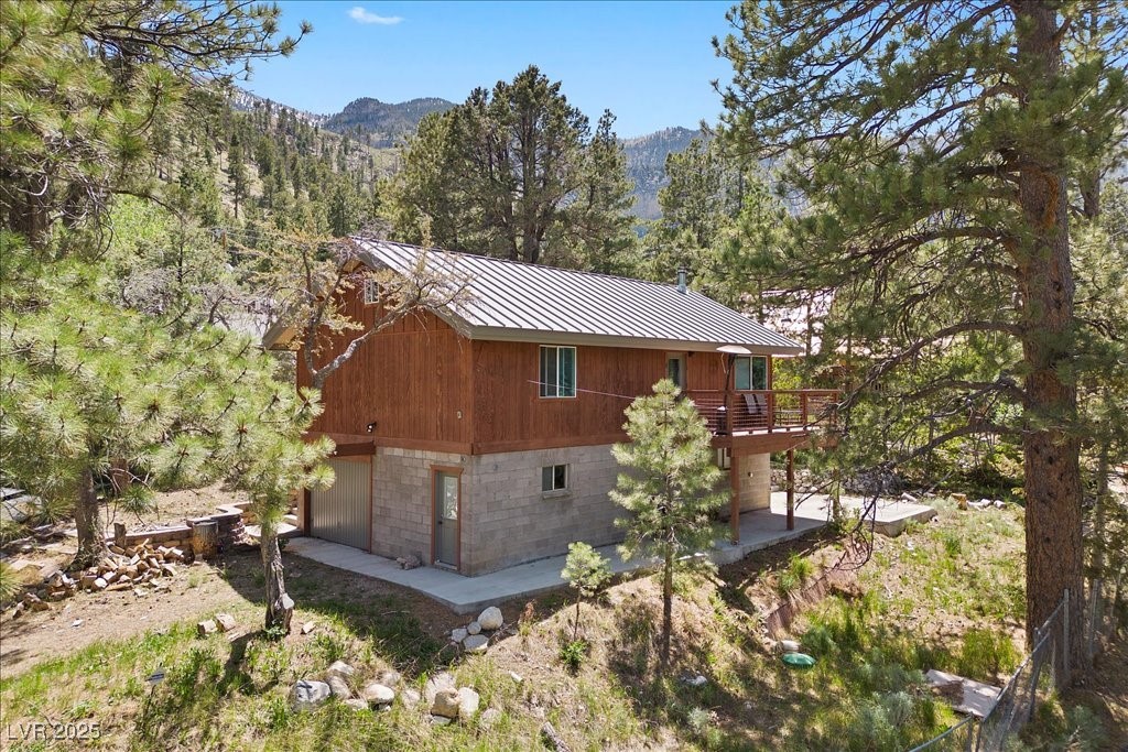3971 Arlberg Way Property Photo 4