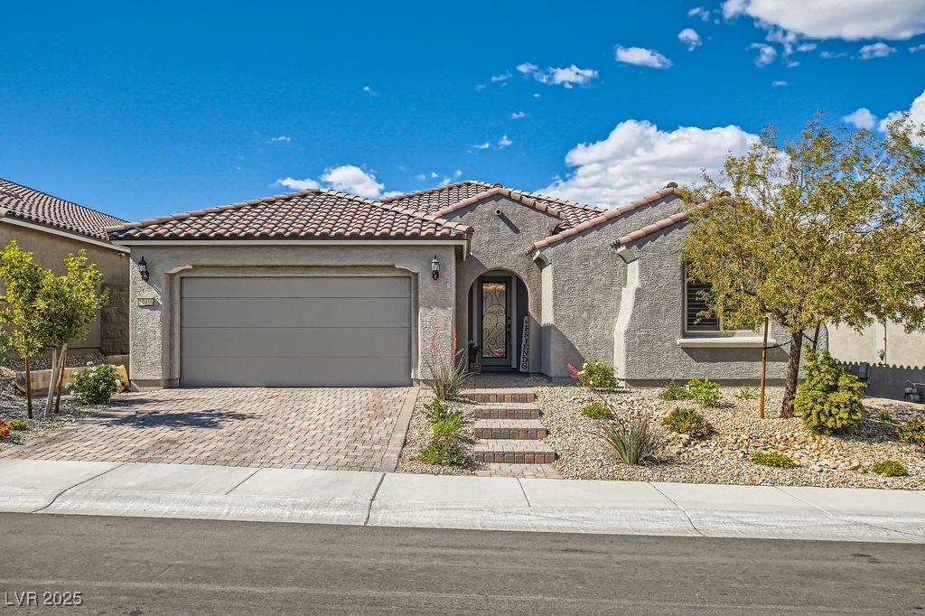 10456 Skye Arroyo Avenue Property Photo 1