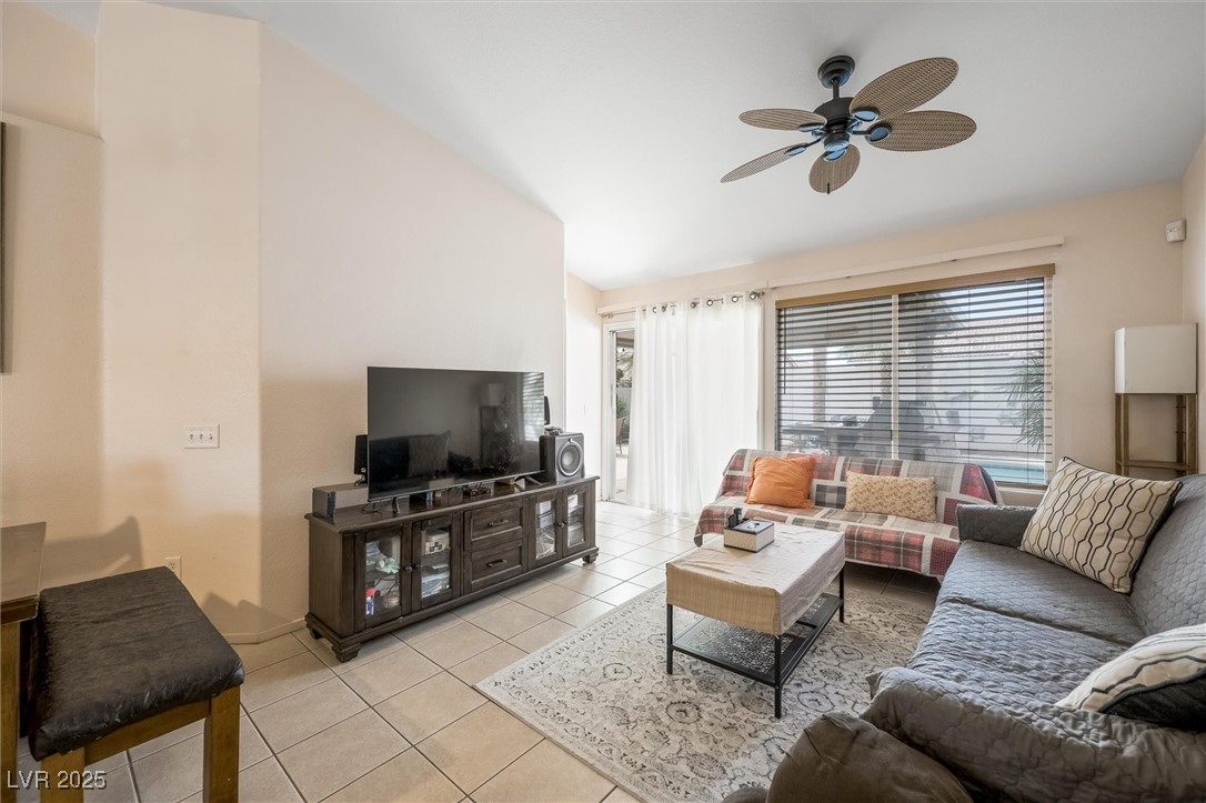 3121 Fontana Colony Court Property Photo 6