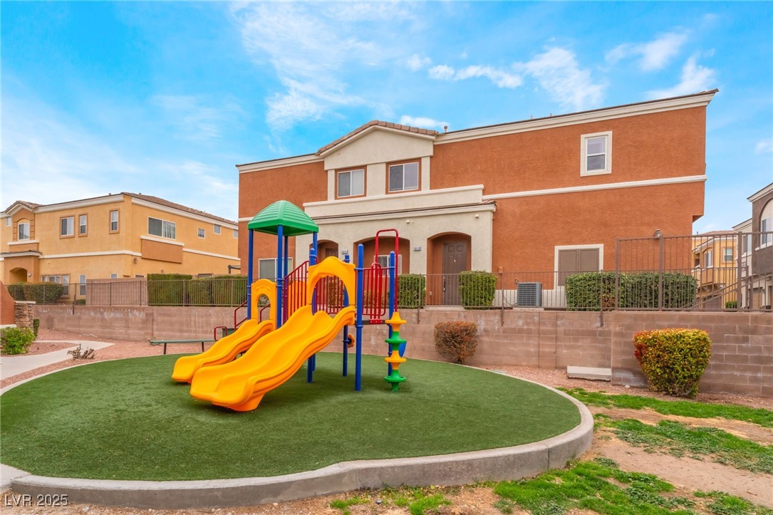 9303 Gilcrease Avenue 1013 Property Photo 29