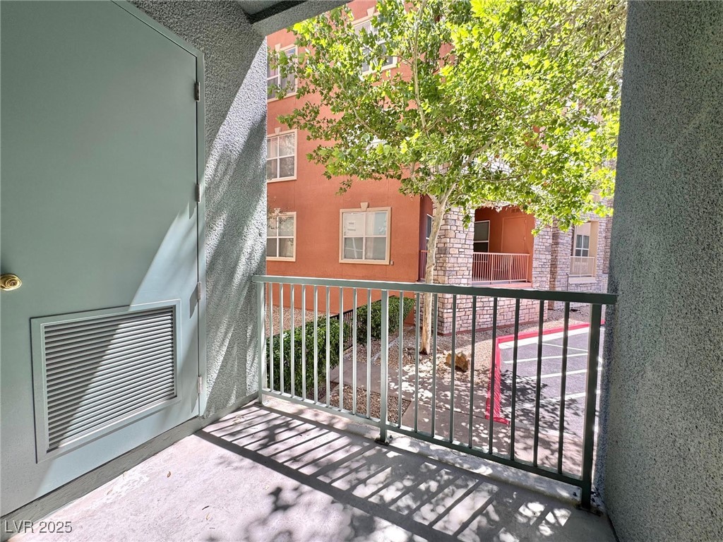 32 East Serene Avenue 117 Property Photo 8