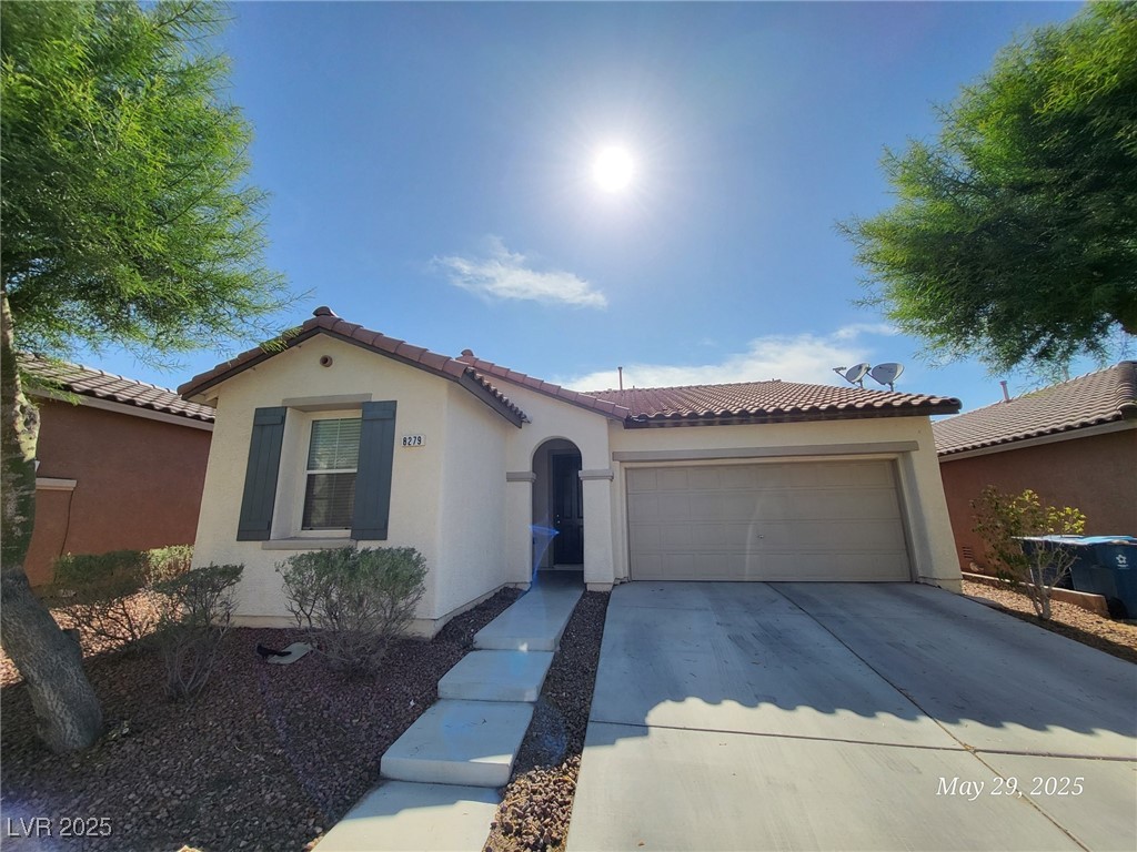 8279 Pearl Diver Court Property Photo 1