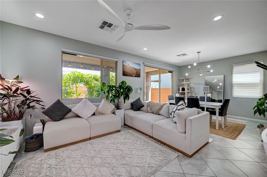 4160 Elegant Chateau Street Property Photo 4