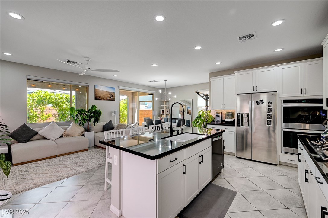 4160 Elegant Chateau Street Property Photo 6