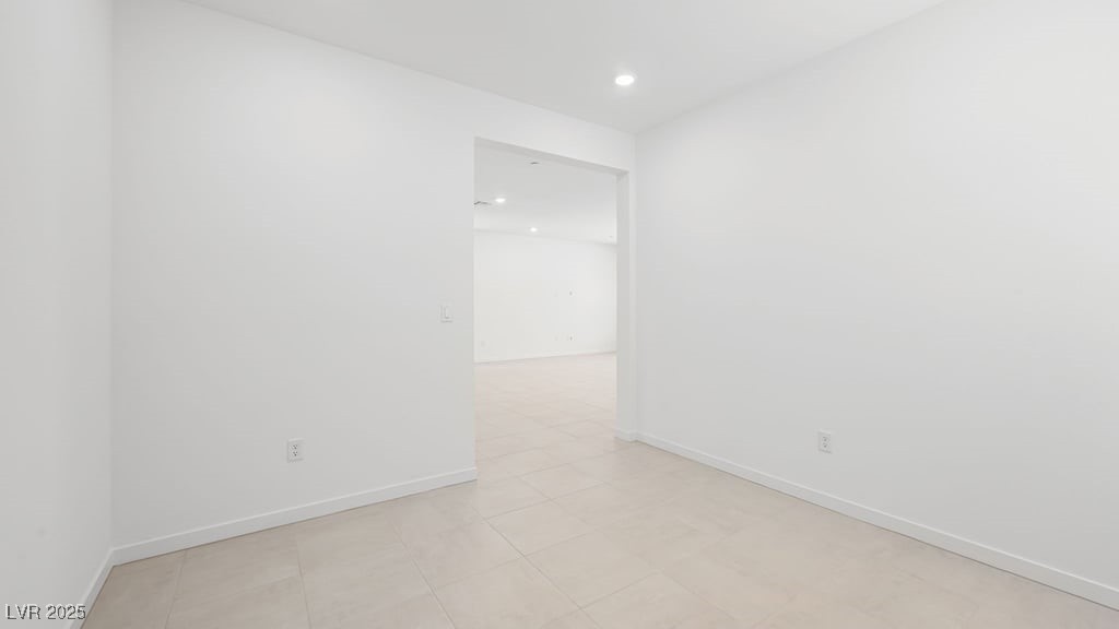 72 Via Montoro Property Photo 8