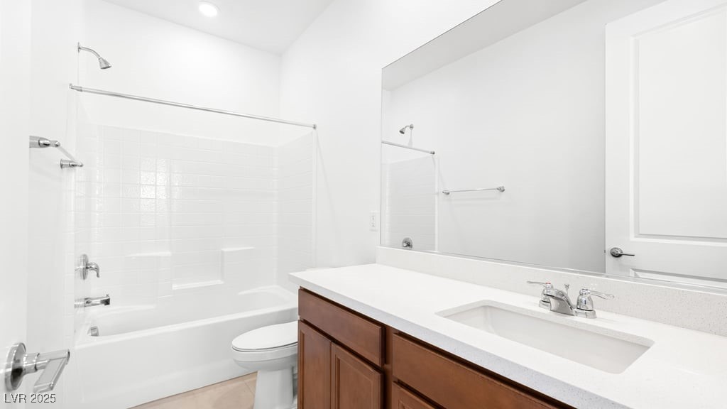 72 Via Montoro Property Photo 15