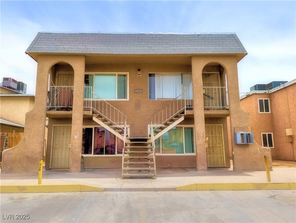 3101 East Carey Avenue Property Photo
