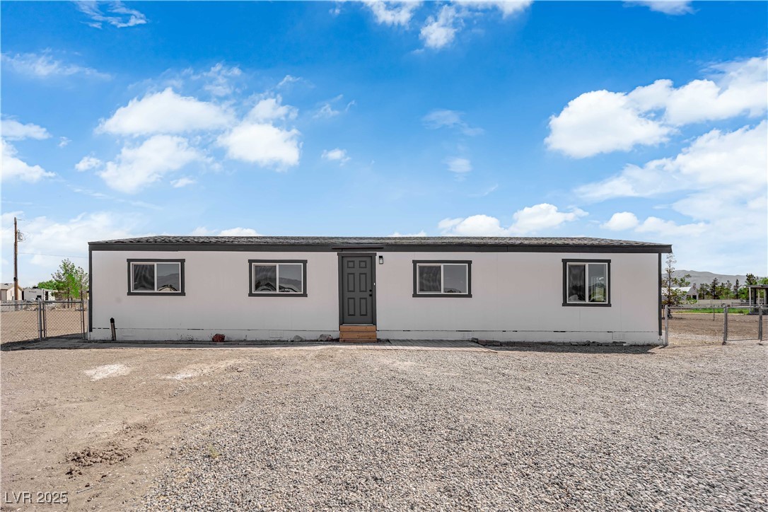 3301 Maple Road